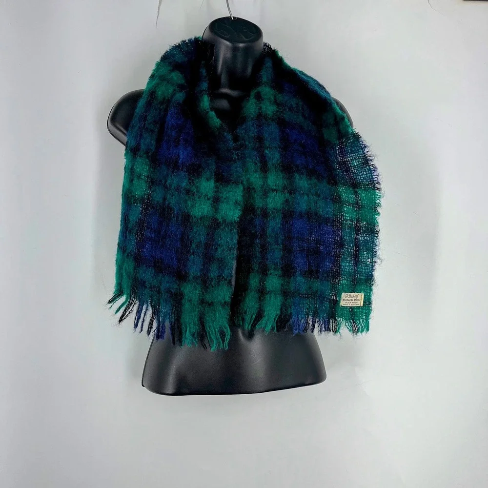 St Michael Mens Black Watch Tartan Mohair Wool Scarf Made in Scotland Green Blue